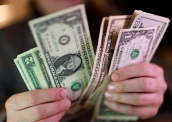 Курс долара впав до місячного мінімуму через перемир'я США з Іраном