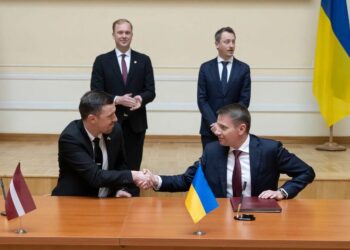 Україна і Латвія домовилися про взаємне визнання водійських посвідчень без додаткових іспитів