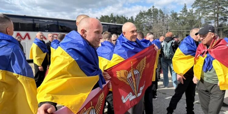 Це другий етап Великоднього обміну, частина звільнених перебувала в незаконному ув’язненні в Чечні – Буданов
