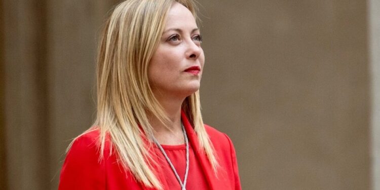 Мелоні вирушила до країн Перської затоки, щоб зміцнити енергетичну безпеку