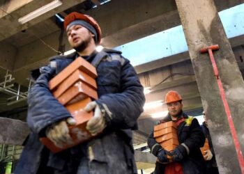 Борги, мігранти і Telegram – розвідка України назвала головні страхи росіян