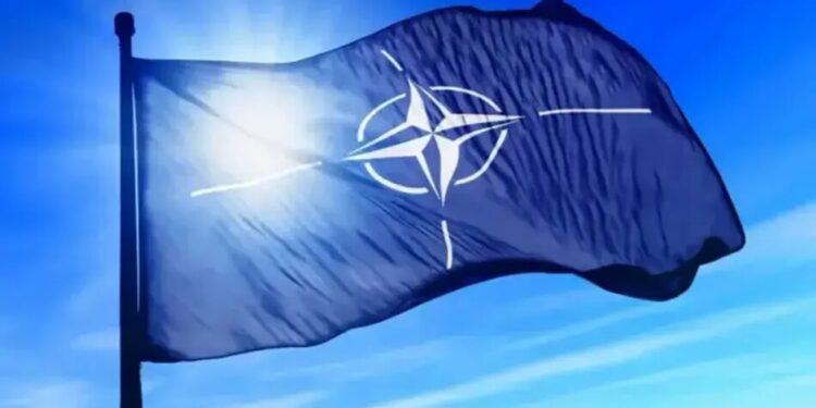 США погрожують вийти з НАТО – які ризики для України та Європи