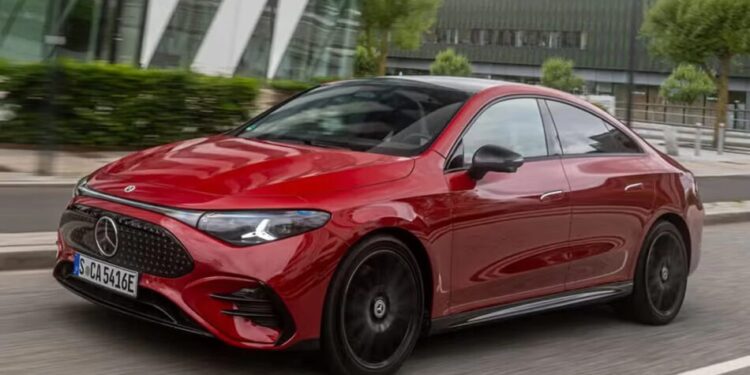 Mercedes CLA став хітом у Європі – продажі злетіли на 127%