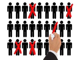 Криза набирає обертів — у рф прогнозують масштабні скорочення персоналу