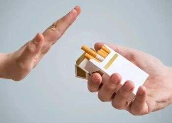 У Британії ухвалили закон, який забороняє продаж тютюну народженим після 2009 року