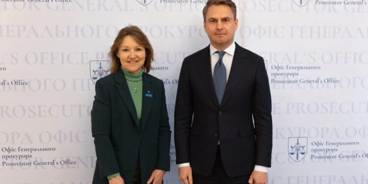 Генпрокурор Кравченко під час зустрічі із делегацією ЮНІСЕФ ініціював програму для запобігання самогубствам