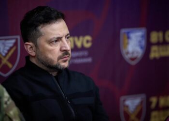 "Якщо рф не хоче дипломатії, має бути до дипломатії примус": Зеленський затвердив нові операції