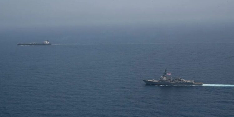 США перехопили в Аравійському морі судно з іранського тіньового флоту