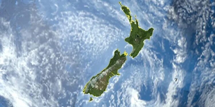 У Новій Зеландії тисячам людей наказали евакуюватися через наближення циклону Вайану