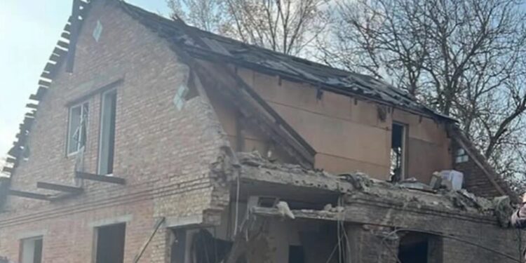 Російський дрон влучив у будинок зірки "Мастер Шеф" та блогерки Даші Євтух