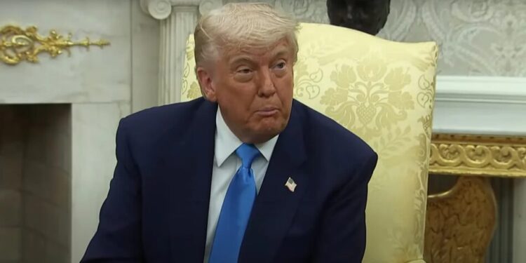 Трамп: Іран готується до пропозиції для США перед переговорами в Пакистані