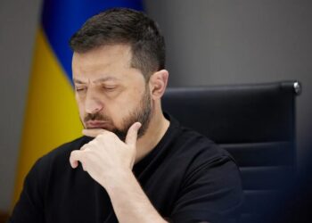 рф може хотіти скасування санкцій в обмін на перемир'я – Зеленський