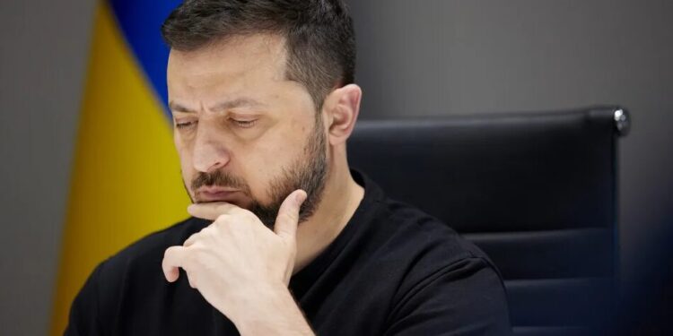 рф може хотіти скасування санкцій в обмін на перемир'я – Зеленський