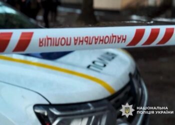 На Одещині чоловік кинув гранату у двір сусідів та поранив собаку