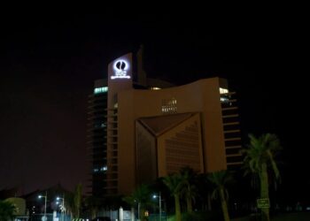 Штаб-квартира нафтової компанії Petroleum у Кувейті загорілася після удару іранського дрона