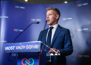 Виборчі дільниці закрилися з рекордною явкою, ми налаштовані оптимістично – Мадяр про вибори в Угорщині