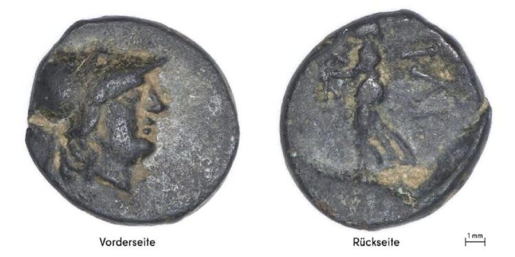 У Берліні школяр знайшов грецьку монету віком понад 2000 років