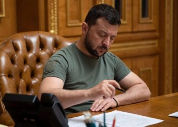 Зеленський підписав закон з пакету МВФ про військовий збір на три роки після війни