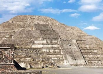 У Мексиці стрілок відкрив вогонь по туристах біля древніх пірамід, є жертва