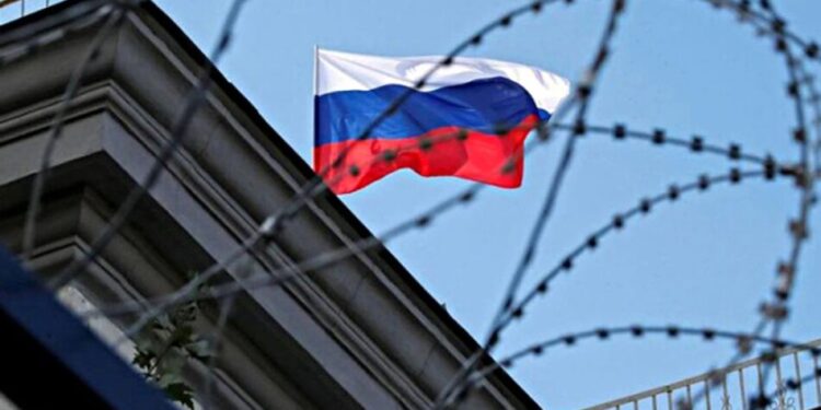 ЄС вдарить по нафті, банках і тіньовому флоту – що входить до 20-го пакета санкцій проти росії