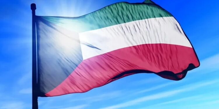 Армія Кувейту заявила про атаку безпілотників на стратегічні об'єкти