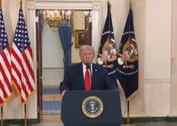 Трамп: нам не треба було лізти в Україну