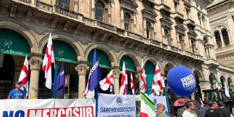 Віце-прем’єр Італії закликав ЄС повернутися до російського газу на мітингу ультраправих