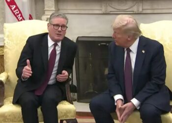 Трамп порівняв Стармера із Чемберленом