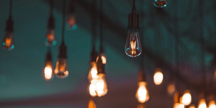 В Укренерго повідомили про відсутність графіків відключень на завтра