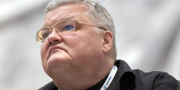 Відомий російський диригент помер на борту літака до Стамбула