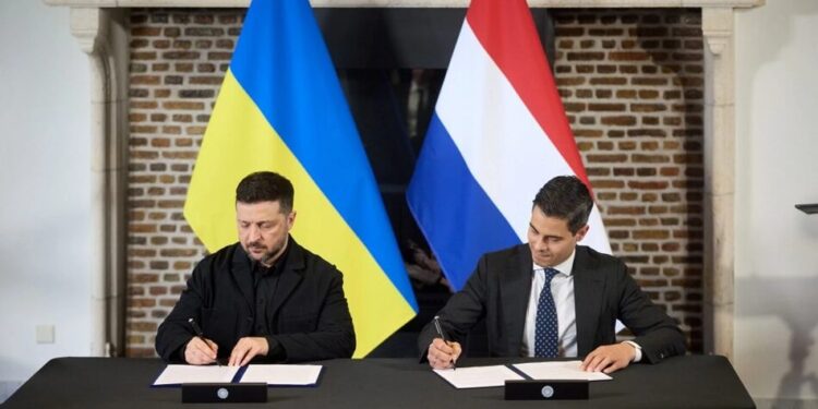 Україна та Нідерланди домовилися про початок роботи над Drone Deal і спільне виробництво дронів