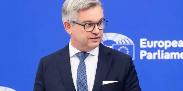 ЄС планує посилити правила депортації мігрантів – нинішні показники вважають недостатніми