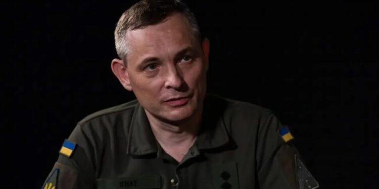 У повітряному просторі України велика кількість ворожих дронів, є інформація про бомбардувальники – ПС ЗСУ