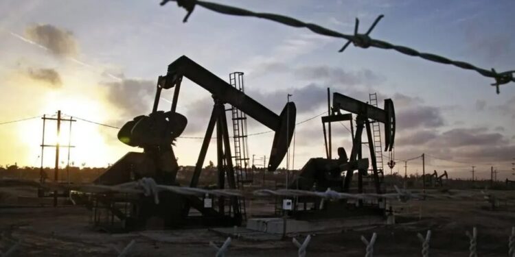 Ціна нафти Dated Brent перевищила 140 доларів уперше з 2008 року