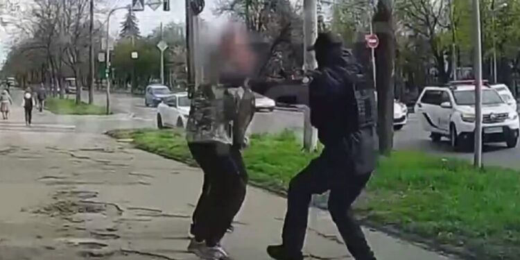 Затримання стрільця у Чернігові – патрульна поліція оприлюднила відео