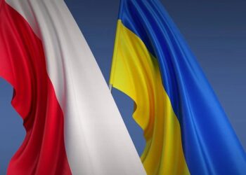 Українці в Польщі мають підтвердити особу для збереження статусу UKR – озвучено дату