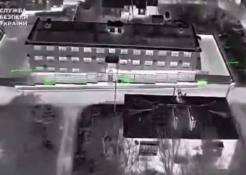 СБУ показала ураження місця базування російських військових на Луганщині