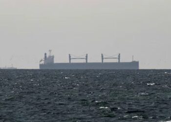 Ціни на нафту впали нижче 100 доларів через очікування угоди США та Ірану