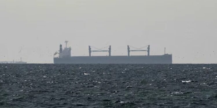 Ціни на нафту впали нижче 100 доларів через очікування угоди США та Ірану