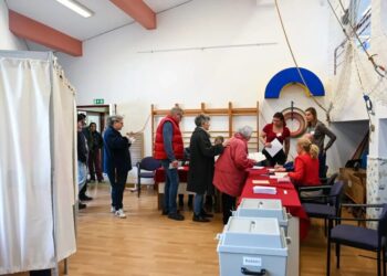 Новий рекорд: в Угорщині явка виборців на 15:00 сягнула 66,01%
