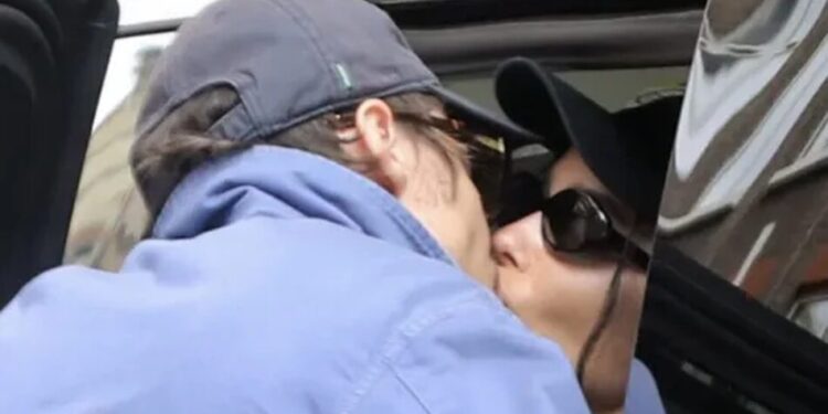 Стайлса та Кравіц може охопити дитяча лихоманка, оскільки поп-зірка "дуже хоче" дитину – ЗМІ