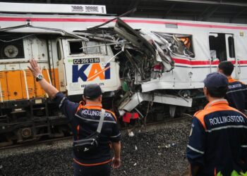 Кількість жертв аварії поїздів в Індонезії зросла до 14