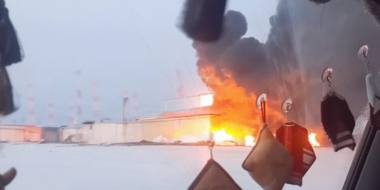 У нижньогородській області рф горить нафтоперекачувальна станція "Горький" після атаки