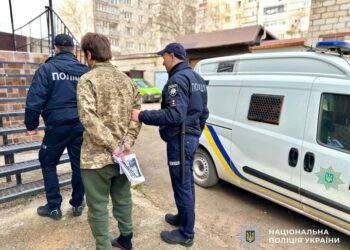 На Миколаївщині від отруєння чадним газом загинув 3-річний хлопчик, поки батько випивав