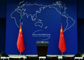 Китай заявив про "власні зусилля" у наполяганні на припиненні вогню між США та Іраном