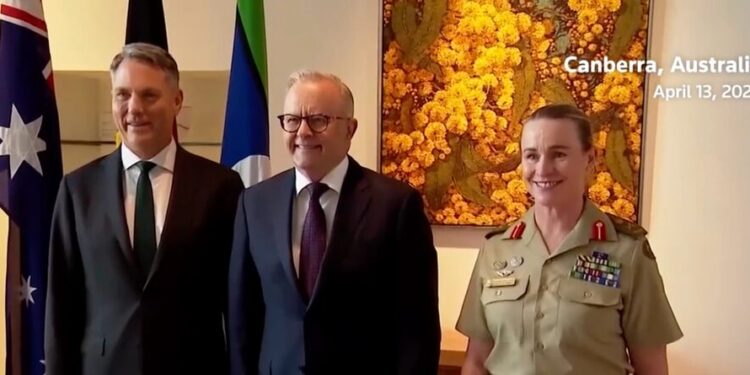 Вперше в історії армію Австралії очолить жінка – ЗМІ