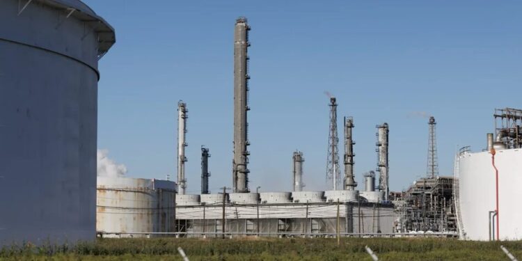 Відновлення видобутку нафти і газу після війни може тривати до двох років