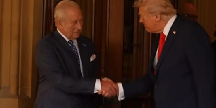 Стрілянина у Вашингтоні не змінила плани короля Чарльза III щодо візиту до США