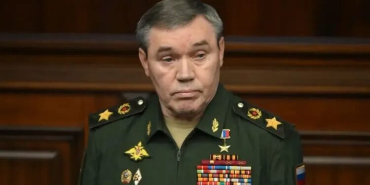 герасимов знову збрехав про повну окупацію Луганщини – реакція не забарилась