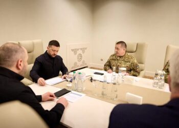 На лише Затока – Зеленський повідомив про українську команду, яка ділиться експертизою в захисті неба в Азербайджані